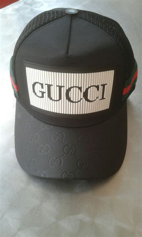 Sombreros y gorros Gucci de hombre .